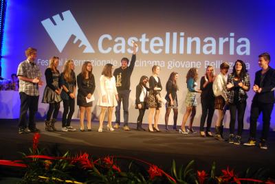 Closing ceremony - Ruggero Dipaola, director of <i>Appartamento ad Atene</i>, Castello d'Oro award (competition 6-15) with the Official Jury